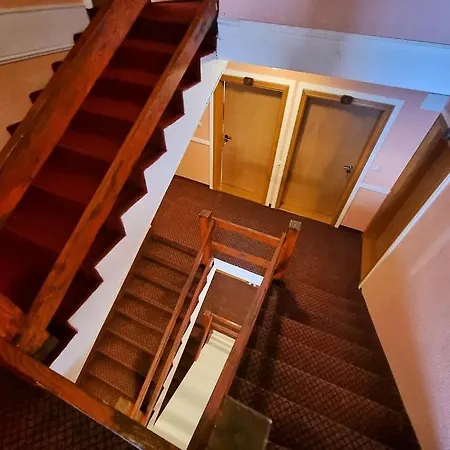 Kod Malog Cara I Dva Drugara B&B