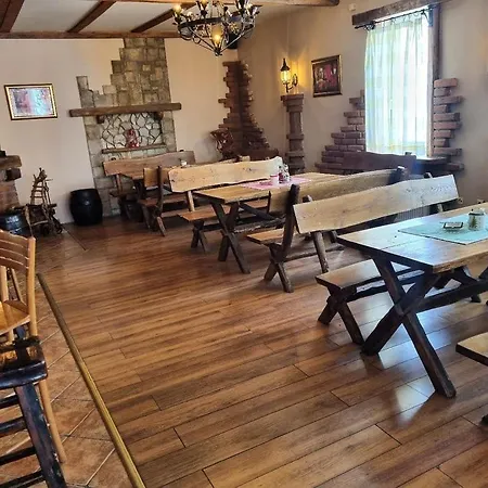 Bed & Breakfast Kod Malog Cara I Dva Drugara