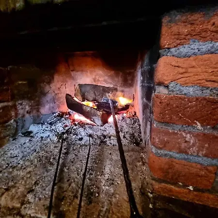 B&B Kod Malog Cara I Dva Drugara *